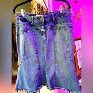 Bratz doll denim skirt